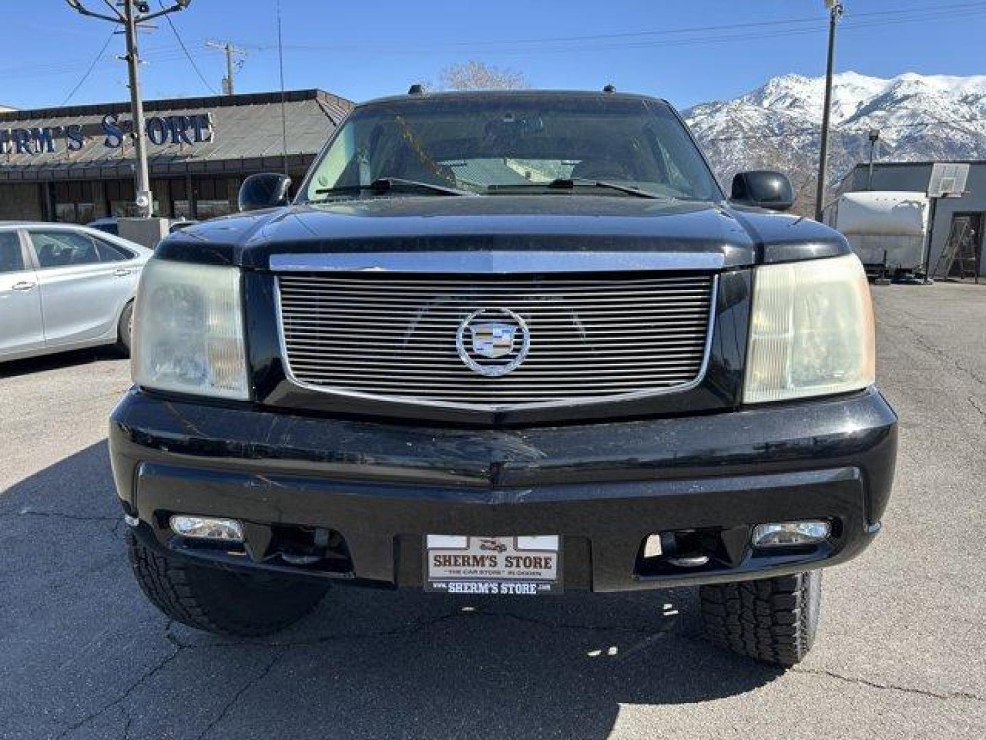 2004 Black Raven /Shale Cadillac Escalade EXT (3GYEK62N14G) with an 8 6.0L engine, Automatic transmission, located at 3240 Washington Blvd., Ogden, 84401, (801) 621-7177, 41.204967, -111.969994 - Photo#1