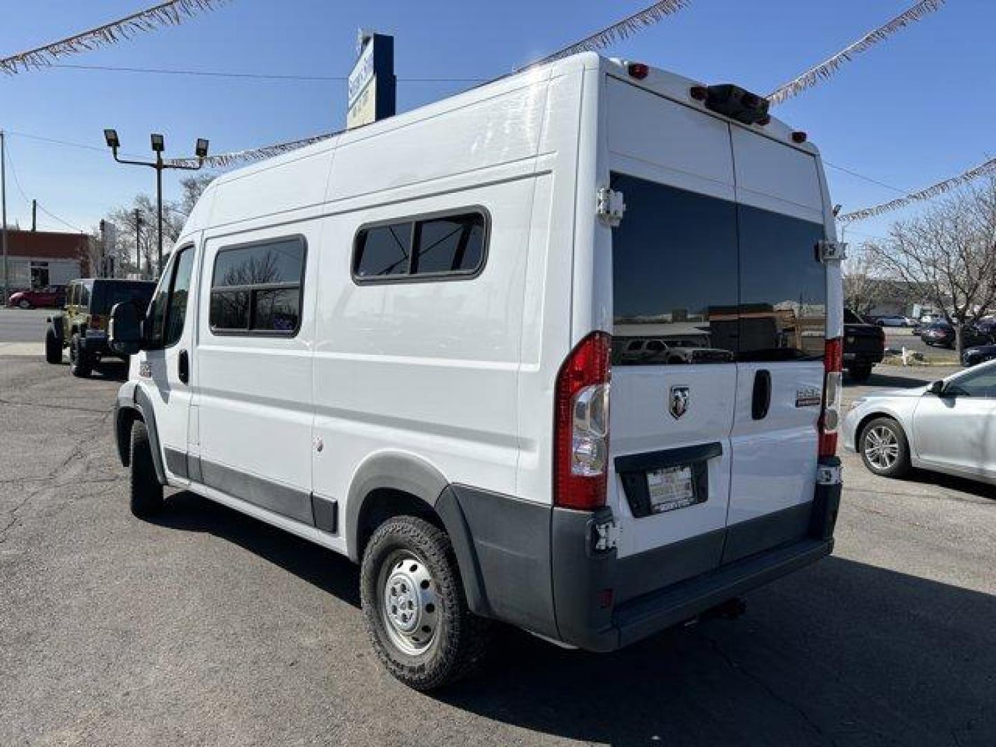 2018 Bright White Clearcoat /Black Ram ProMaster Cargo Van (3C6TRVBG8JE) with an 6 3.6 L engine, Automatic transmission, located at 3240 Washington Blvd., Ogden, 84401, (801) 621-7177, 41.204967, -111.969994 - Photo#6