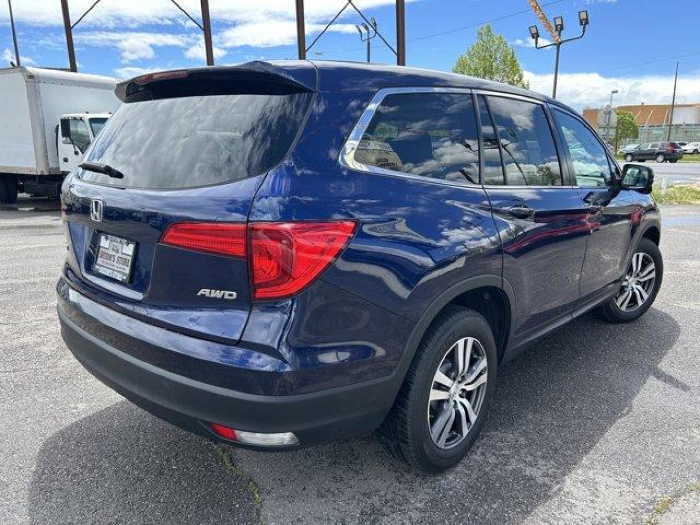 2017 Honda Pilot (5FNYF6H56HB) with an 6 3.5 L engine, Automatic transmission, located at 3240 Washington Blvd., Ogden, 84401, (801) 621-7177, 41.204967, -111.969994 - Photo#4