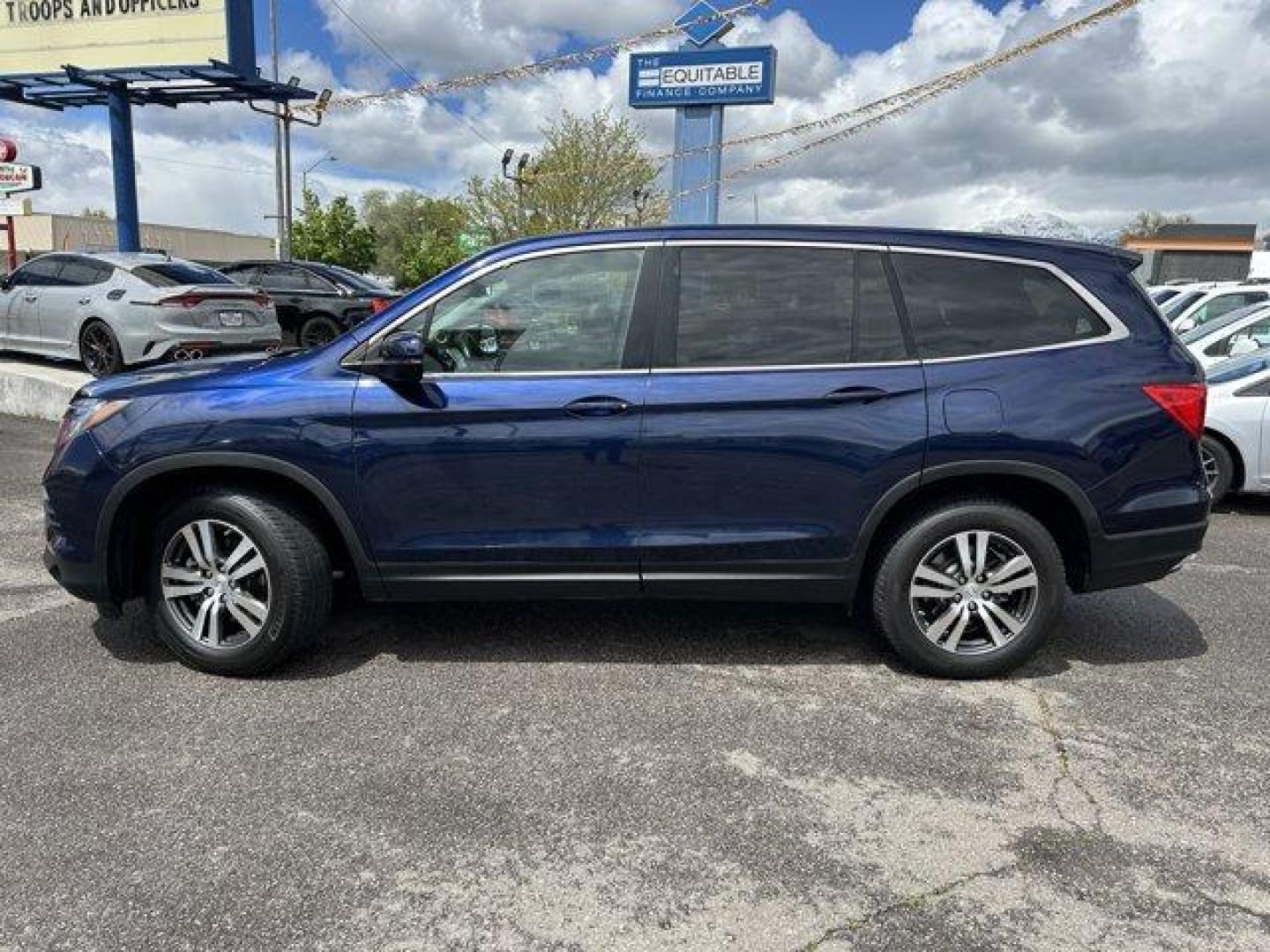 2017 Honda Pilot (5FNYF6H56HB) with an 6 3.5 L engine, Automatic transmission, located at 3240 Washington Blvd., Ogden, 84401, (801) 621-7177, 41.204967, -111.969994 - Photo#7