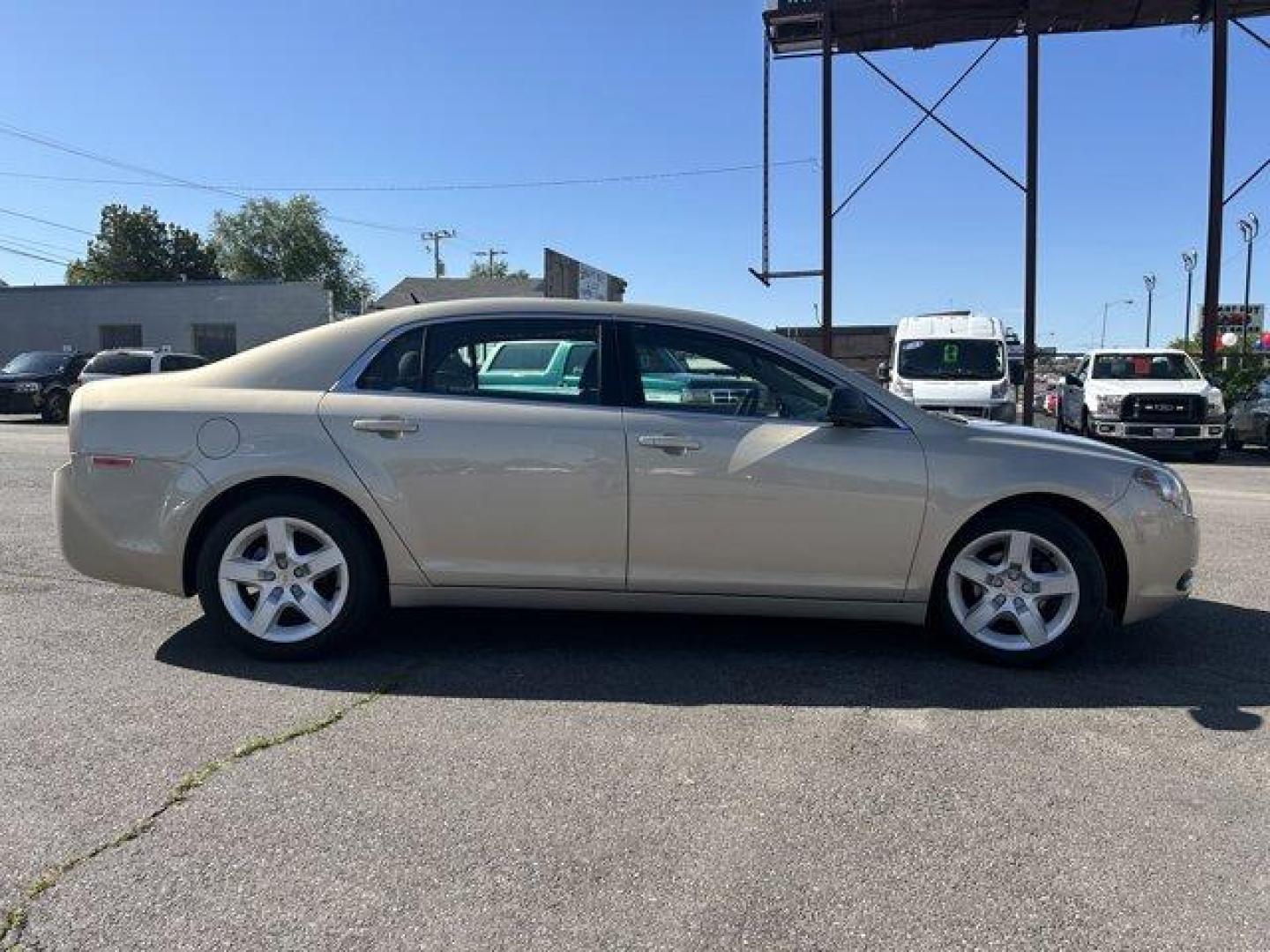 2011 Gold Mist Metallic /Cocoa/Cashmere Chevrolet Malibu (1G1ZB5E18BF) with an 4 2.4L engine, Automatic transmission, located at 3240 Washington Blvd., Ogden, 84401, (801) 621-7177, 41.204967, -111.969994 - Photo#3