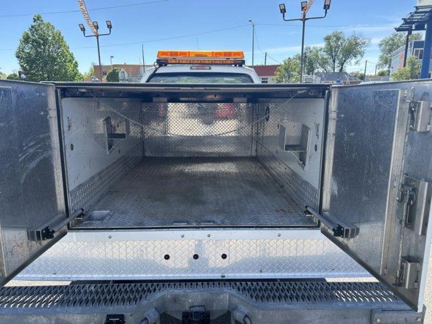 2011 Ford Super Duty F-350 SRW (1FDRF3E60BE) with an 8 6.2L engine, Automatic transmission, located at 3240 Washington Blvd., Ogden, 84401, (801) 621-7177, 41.204967, -111.969994 - Photo#13