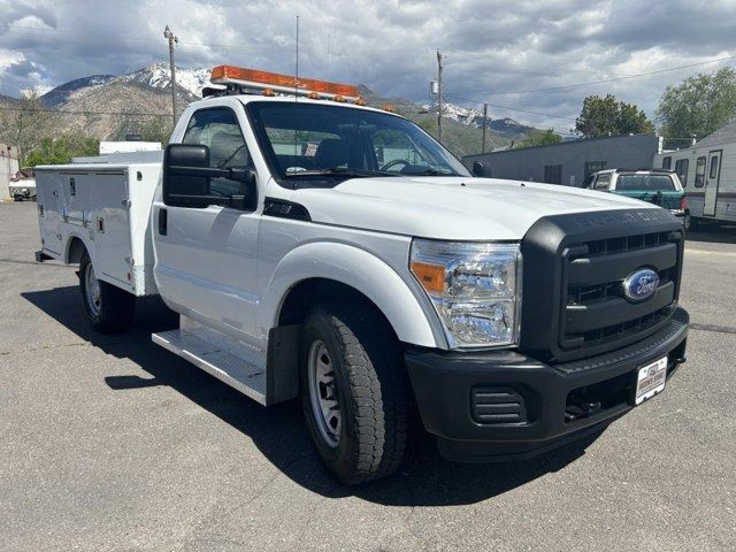 2011 Ford Super Duty F-350 SRW (1FDRF3E60BE) with an 8 6.2L engine, Automatic transmission, located at 3240 Washington Blvd., Ogden, 84401, (801) 621-7177, 41.204967, -111.969994 - Photo#2