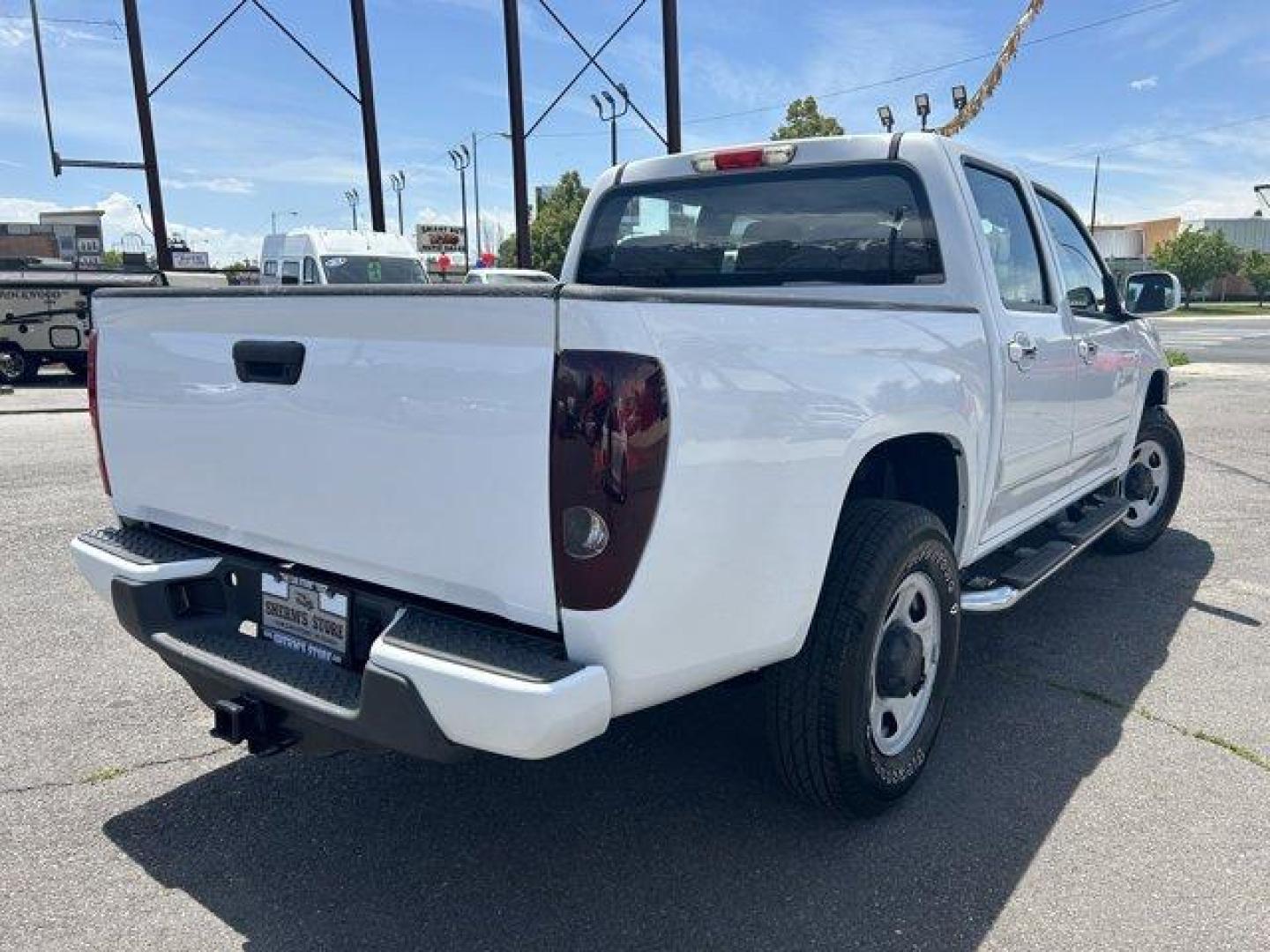 2012 Summit White /Ebony Chevrolet Colorado (1GCHTCFE7C8) with an 5 3.7L engine, Automatic transmission, located at 3240 Washington Blvd., Ogden, 84401, (801) 621-7177, 41.204967, -111.969994 - Photo#4