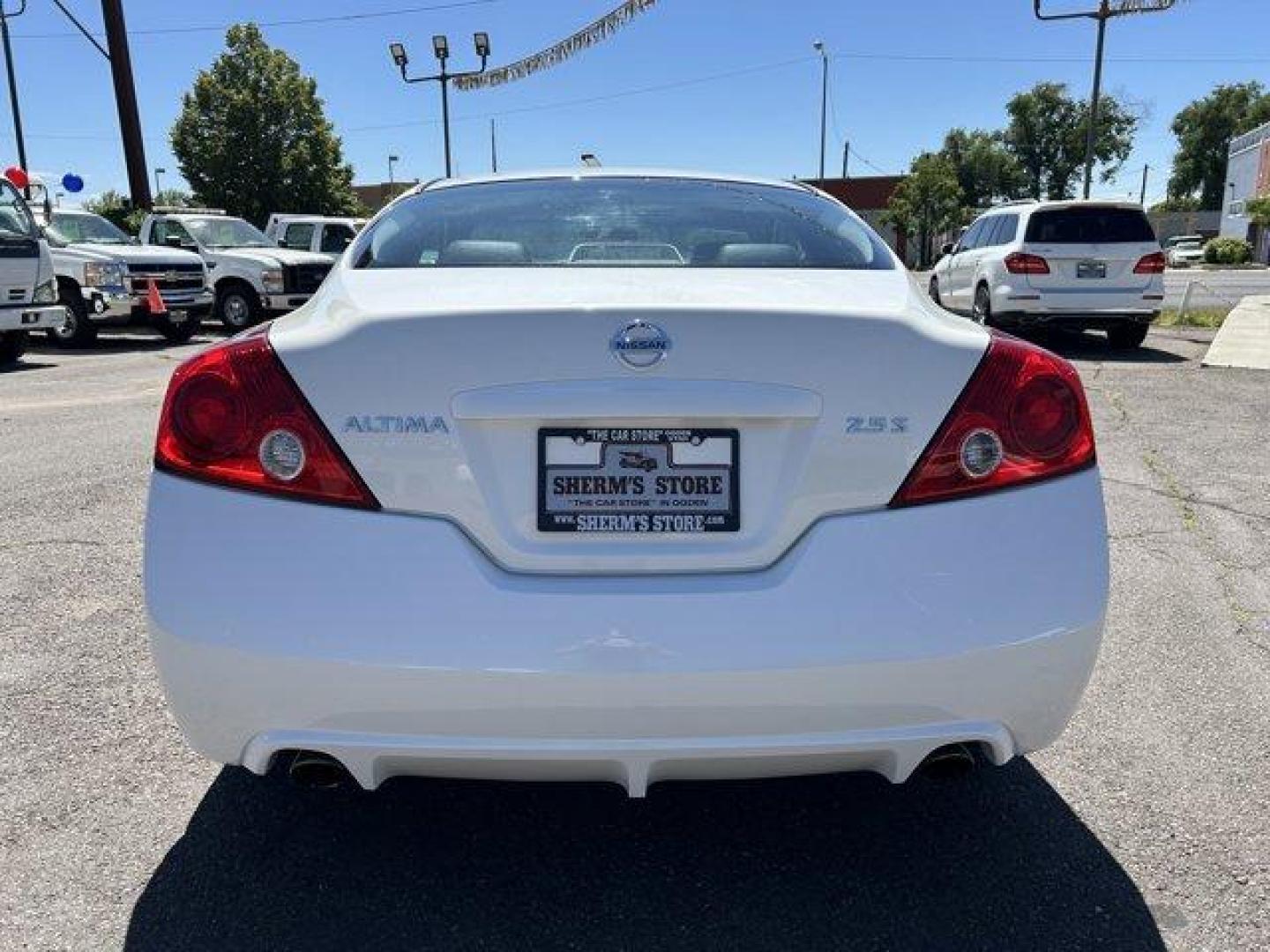 2012 Winter Frost Pearl /Charcoal Nissan Altima (1N4AL2EPXCC) with an 4 2.5L engine, Manual transmission, located at 3240 Washington Blvd., Ogden, 84401, (801) 621-7177, 41.204967, -111.969994 - Photo#5