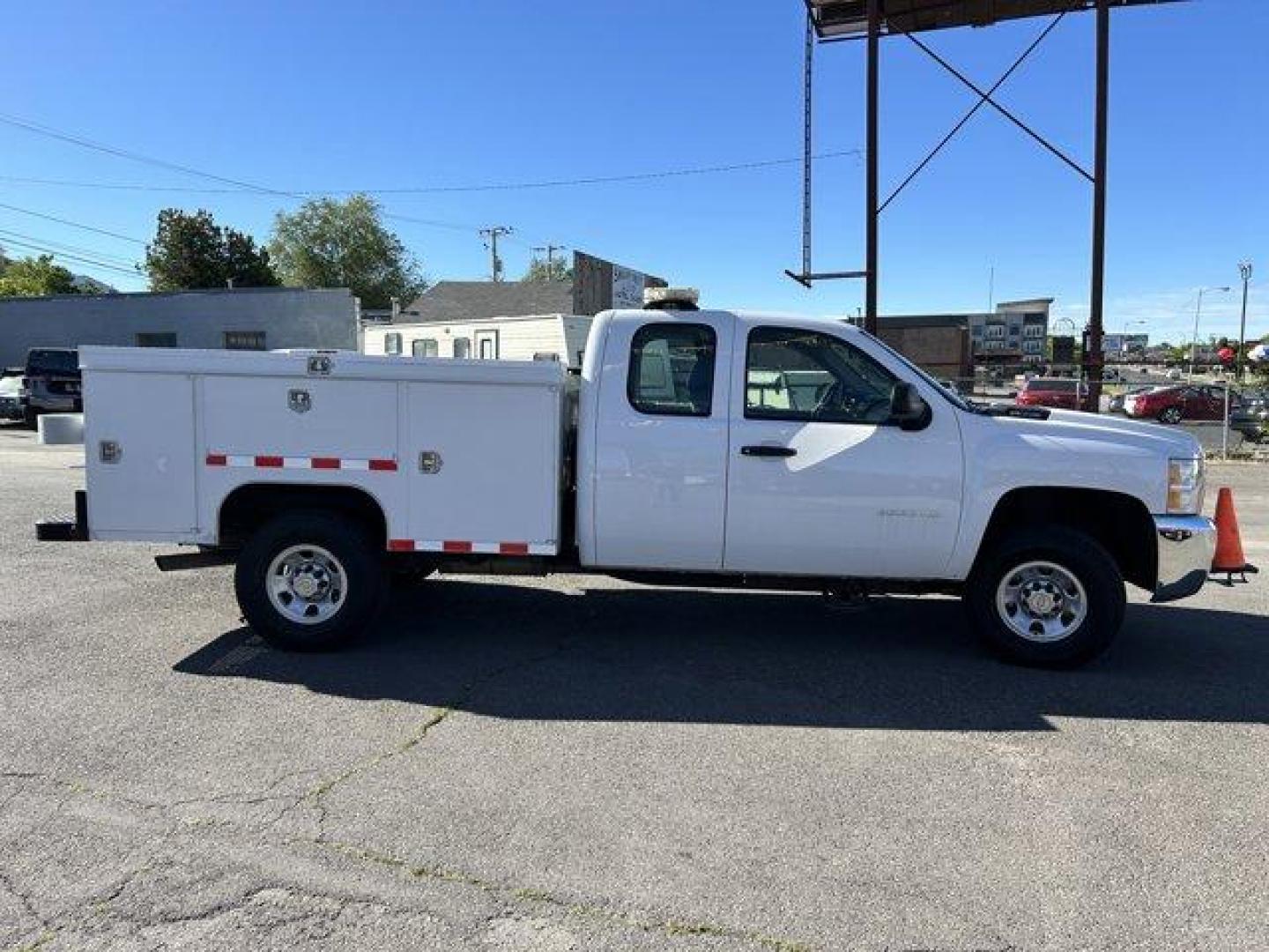 2010 Summit White /Dark Titanium Chevrolet Silverado 3500HD (1GB5KZBK0AZ) with an 8 6.0L engine, Automatic transmission, located at 3240 Washington Blvd., Ogden, 84401, (801) 621-7177, 41.204967, -111.969994 - *2010 Chevrolet Silverado 3500HD 4WD Ext Cab 157.5 SRW Work Truck*Sherm's Store is a family owned and operated independent auto dealer that has become a household name serving Utah for over 50 years! We specialize in excellent condition, pre-owned vehicles. Here at Sherm's, we never mark up interest - Photo#3