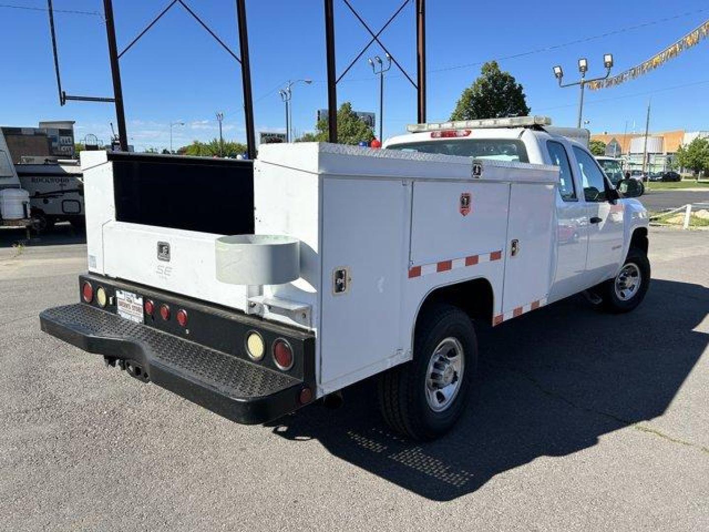 2010 Summit White /Dark Titanium Chevrolet Silverado 3500HD (1GB5KZBK0AZ) with an 8 6.0L engine, Automatic transmission, located at 3240 Washington Blvd., Ogden, 84401, (801) 621-7177, 41.204967, -111.969994 - *2010 Chevrolet Silverado 3500HD 4WD Ext Cab 157.5 SRW Work Truck*Sherm's Store is a family owned and operated independent auto dealer that has become a household name serving Utah for over 50 years! We specialize in excellent condition, pre-owned vehicles. Here at Sherm's, we never mark up interest - Photo#4