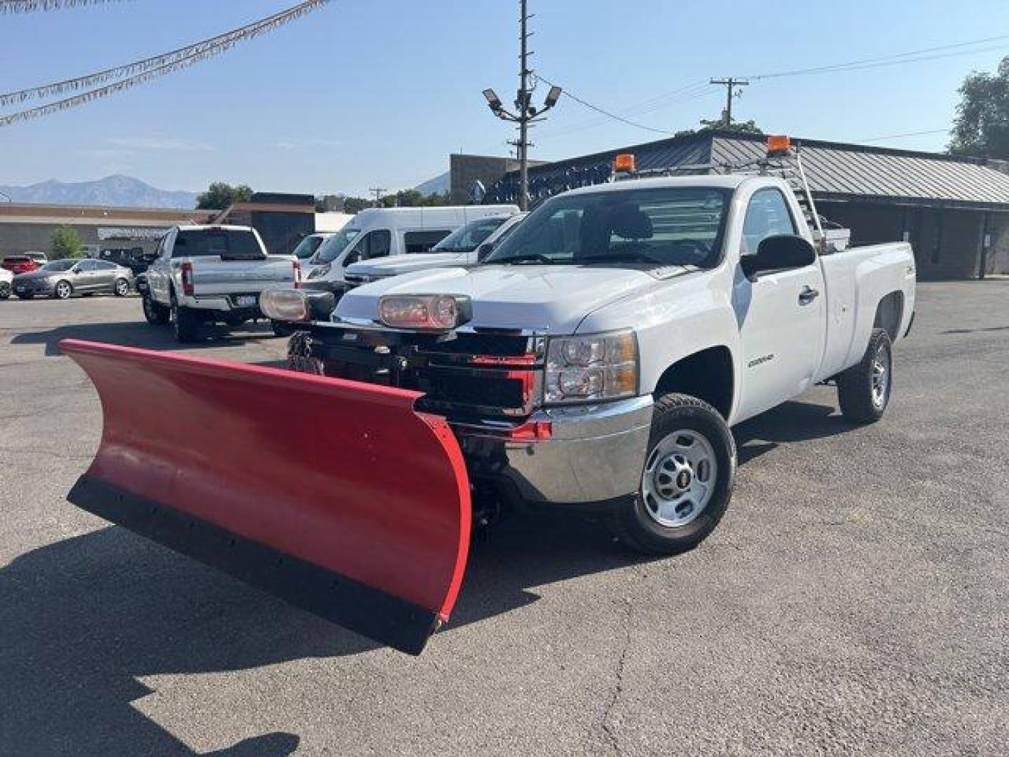 2012 Summit White /Dark Titanium Chevrolet Silverado 2500HD (1GC0KVCG8CZ) with an 8 6.0L engine, Automatic transmission, located at 3240 Washington Blvd., Ogden, 84401, (801) 621-7177, 41.204967, -111.969994 - Photo#0