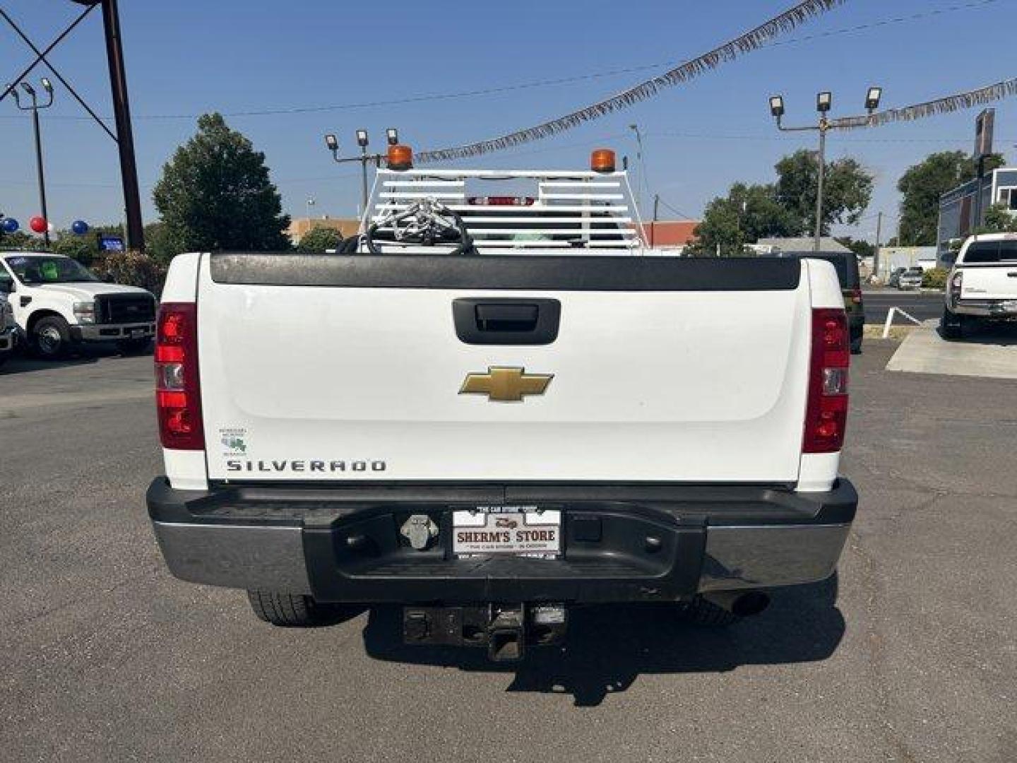 2012 Summit White /Dark Titanium Chevrolet Silverado 2500HD (1GC0KVCG8CZ) with an 8 6.0L engine, Automatic transmission, located at 3240 Washington Blvd., Ogden, 84401, (801) 621-7177, 41.204967, -111.969994 - Photo#5