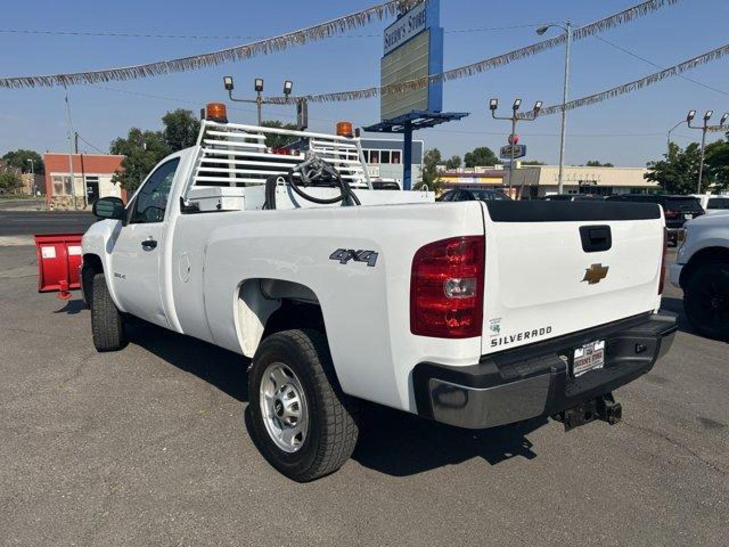 2012 Summit White /Dark Titanium Chevrolet Silverado 2500HD (1GC0KVCG8CZ) with an 8 6.0L engine, Automatic transmission, located at 3240 Washington Blvd., Ogden, 84401, (801) 621-7177, 41.204967, -111.969994 - Photo#6