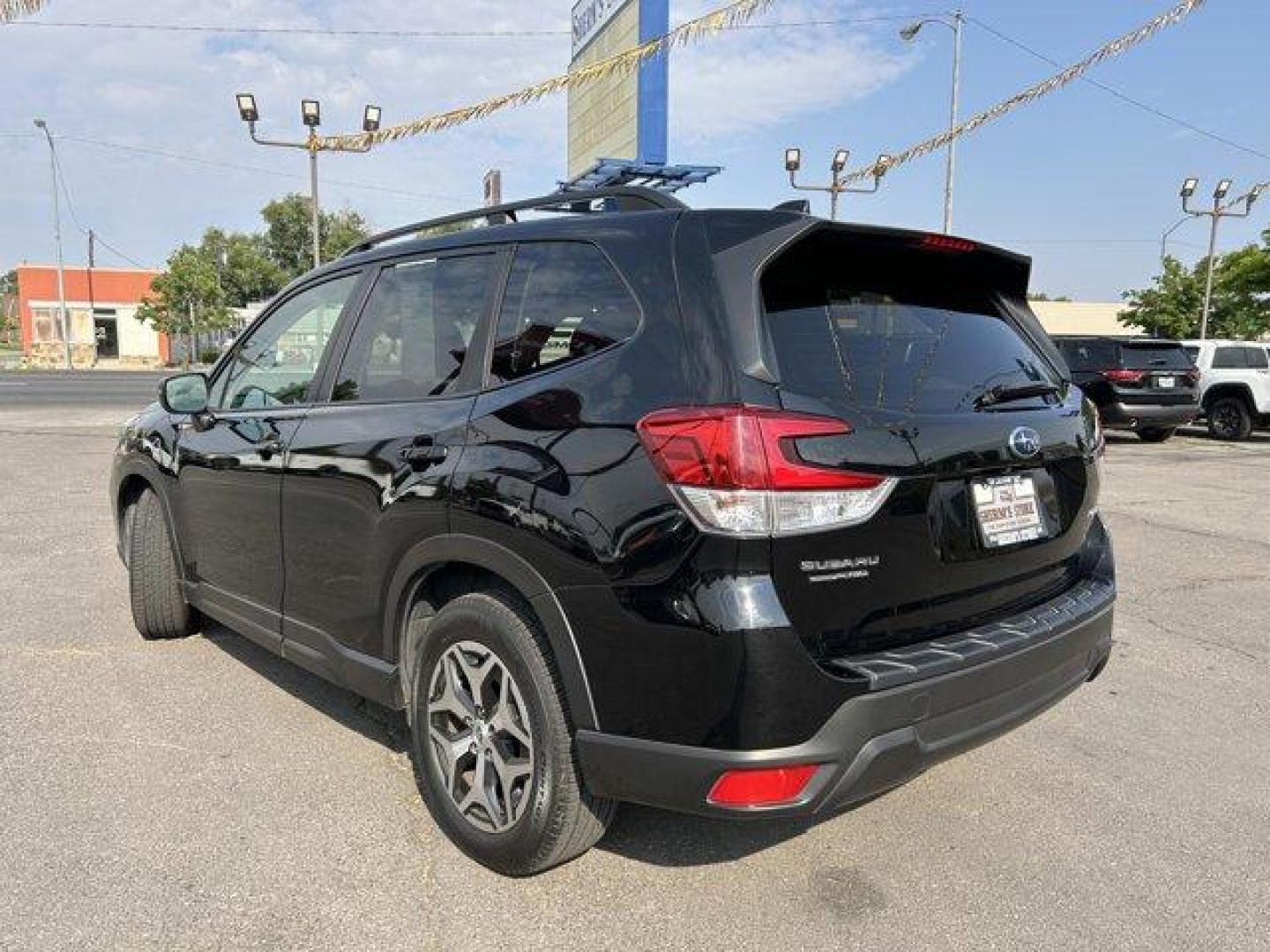 2020 Crystal Black Pearl /Black Subaru Forester (JF2SKAJC6LH) with an 4 2.5 L engine, Variable transmission, located at 3240 Washington Blvd., Ogden, 84401, (801) 621-7177, 41.204967, -111.969994 - Photo#6