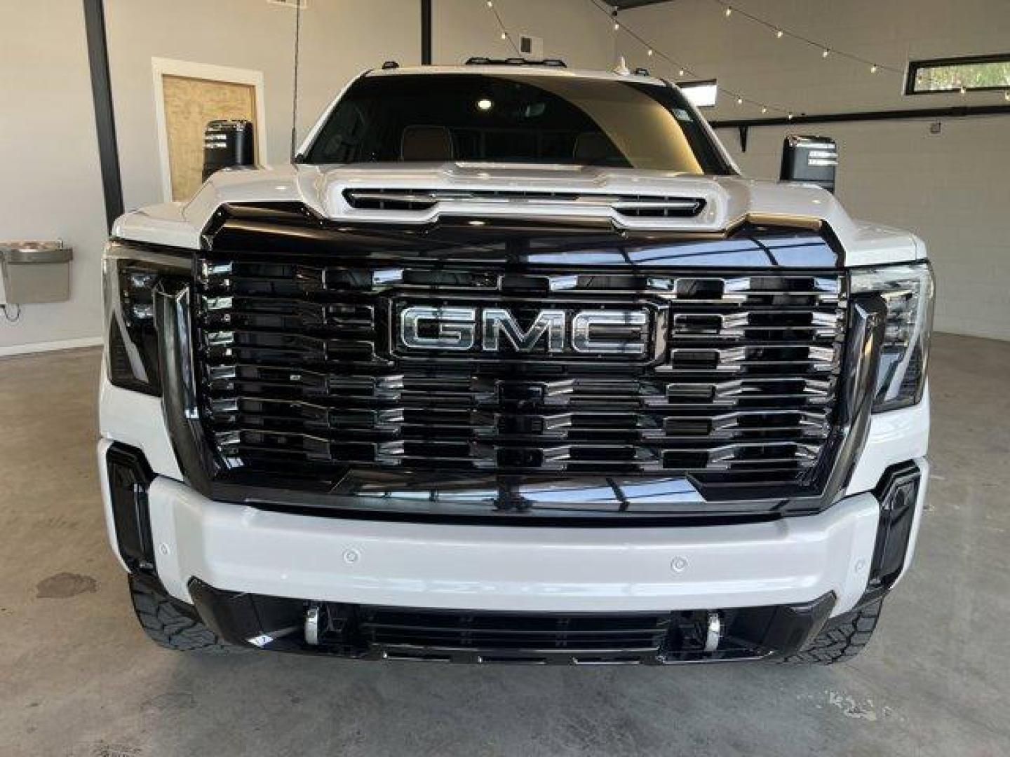 2024 White Frost Tricoat /Alpine Umber GMC Sierra 3500HD (1GT49YEY3RF) with an 8 6.6L engine, Automatic transmission, located at 3240 Washington Blvd., Ogden, 84401, (801) 621-7177, 41.204967, -111.969994 - *2024 GMC Sierra 3500HD 4WD Crew Cab Denali Ultimate*Sherm's Store is a family owned and operated independent auto dealer that has become a household name serving Utah for over 50 years! We specialize in excellent condition, pre-owned vehicles. Here at Sherm's, we never mark up interest rates! This - Photo#2