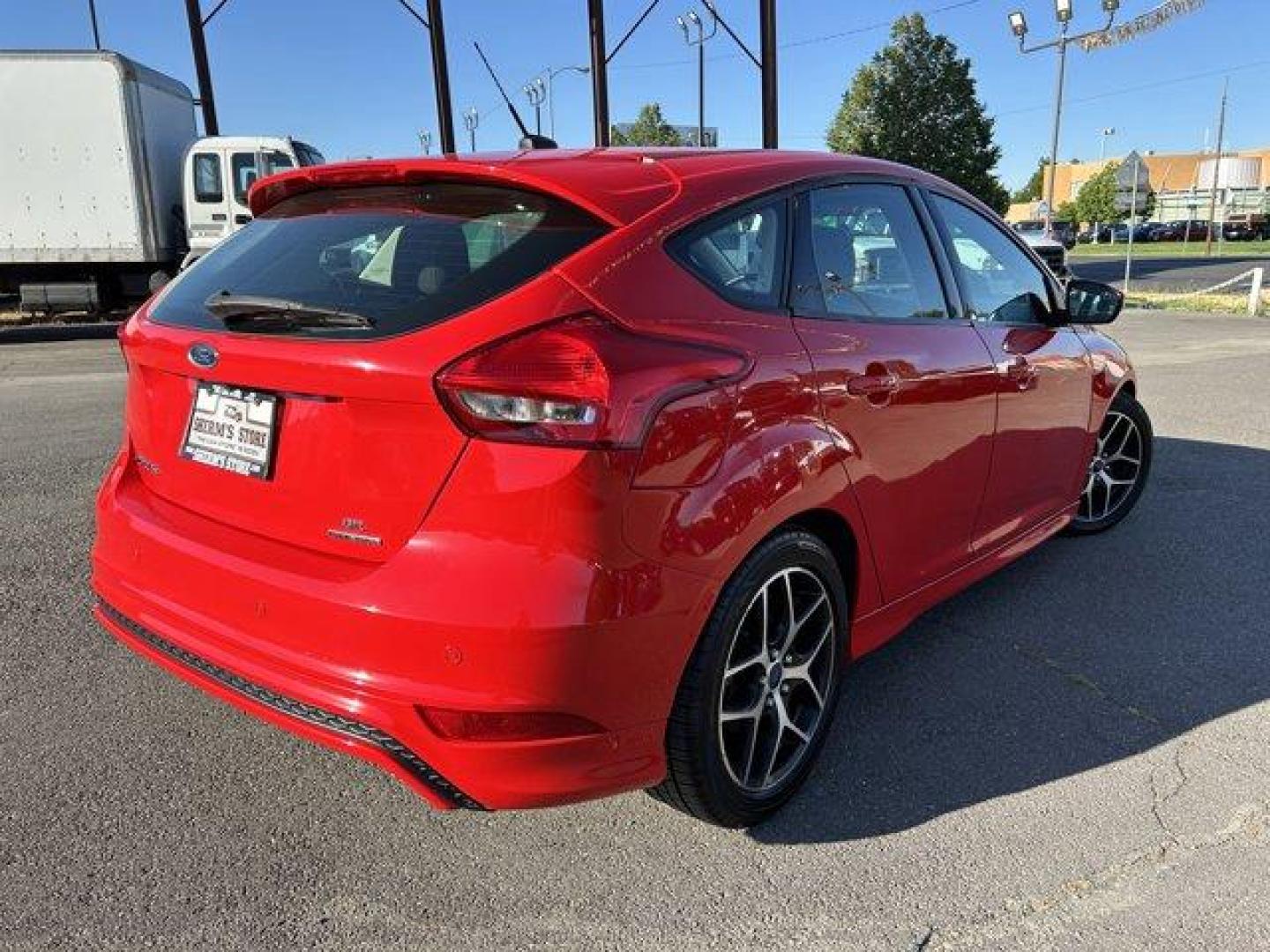 2015 Ford Focus (1FADP3K21FL) with an 4 2.0 L engine, located at 3240 Washington Blvd., Ogden, 84401, (801) 621-7177, 41.204967, -111.969994 - Photo#4