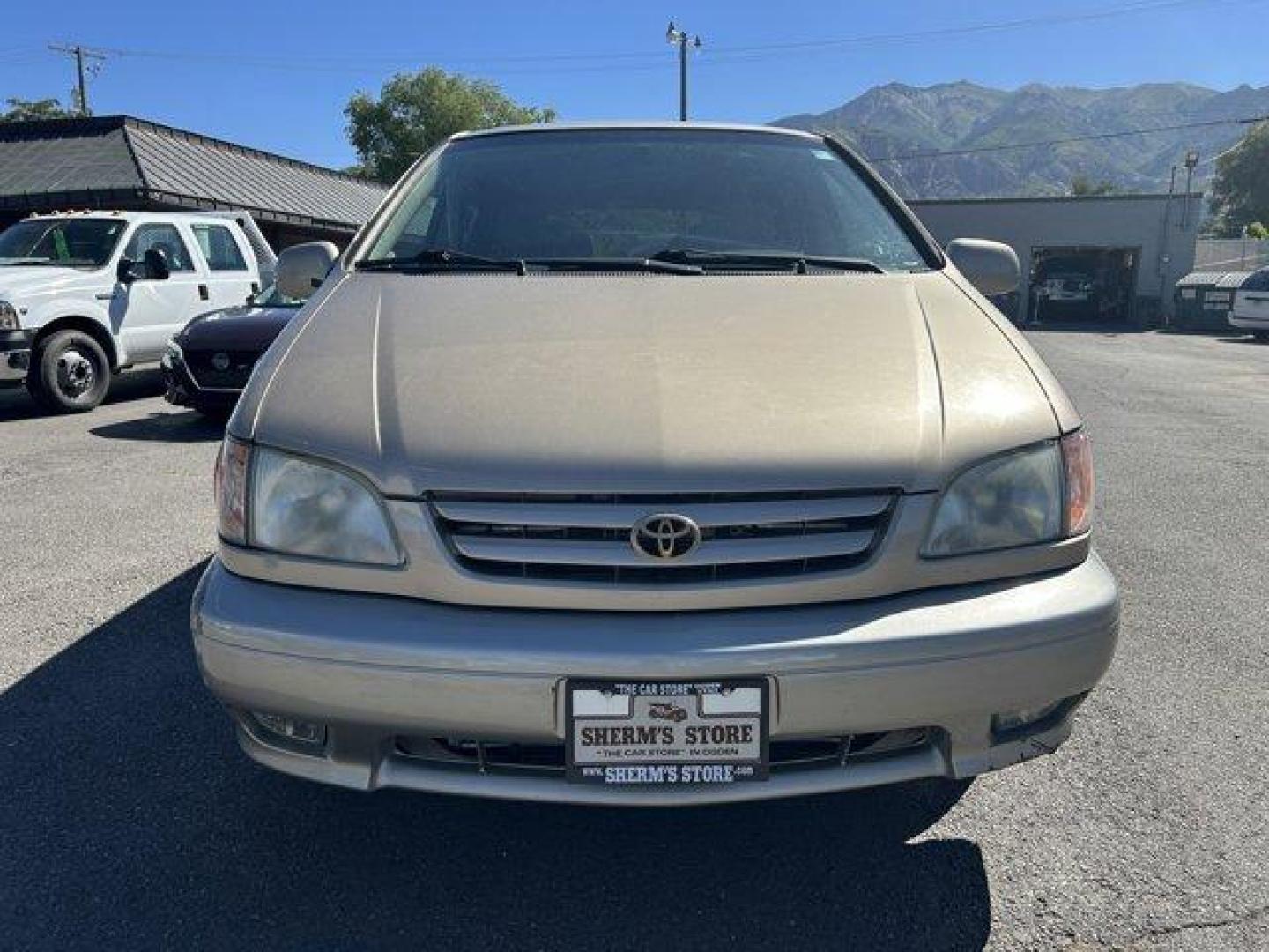 2001 Toyota Sienna (4T3ZF13C61U) with an 6 3.0L engine, Automatic transmission, located at 3240 Washington Blvd., Ogden, 84401, (801) 621-7177, 41.204967, -111.969994 - *2001 Toyota Sienna 5dr XLE*Has some cosmetic blemishes on the exterior but drives like a dream. Driver side rear automatic power door does not work, but passenger side does. Has both a sunroof and a roof rack.Sherm's Store is a family owned and operated independent auto dealer that has become a hou - Photo#1