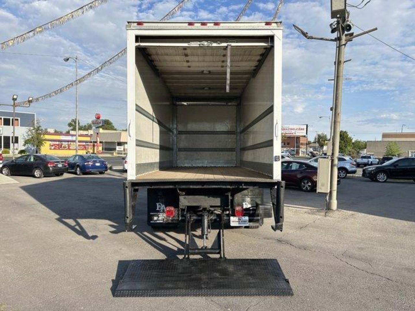 2007 White GMC T7500 (1GDP7F1387F) with an 6 7.8 L engine, Automatic transmission, located at 3240 Washington Blvd., Ogden, 84401, (801) 621-7177, 41.204967, -111.969994 - Photo#16