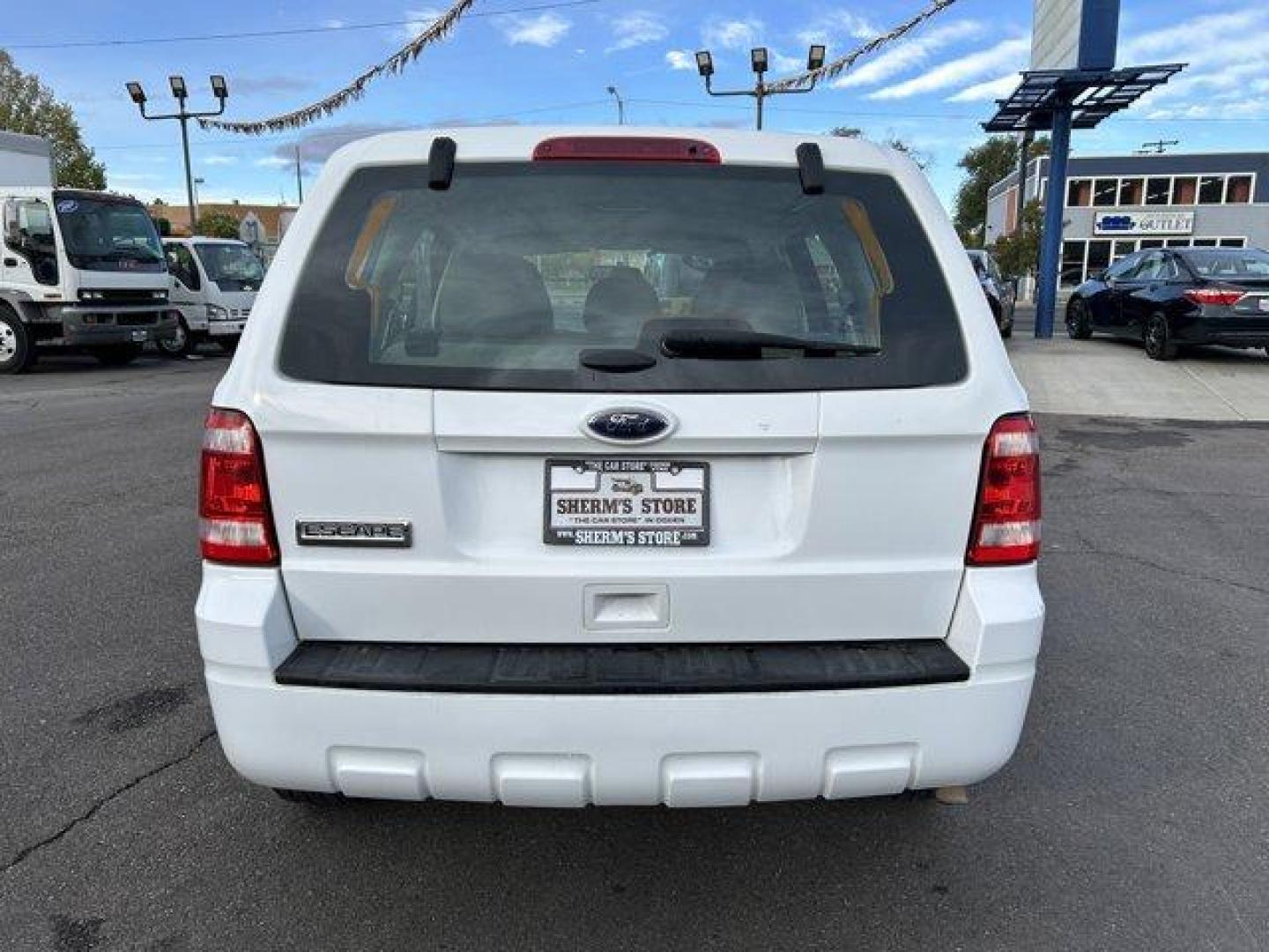 2012 White /Tan/Gray Ford Escape (1FMCU9C74CK) with an 4 2.5L engine, Automatic transmission, located at 3240 Washington Blvd., Ogden, 84401, (801) 621-7177, 41.204967, -111.969994 - *2012 Ford Escape 4WD XLS*This *4-wheel drive* Escape is great for these winter months coming up!! Its a 1 owner vehicle that was very regularly maintained.These *Cooper Discover AT3 tires* have plenty of tread, ready to tackle this winter season with ease.You'll be set outside and in with the *all - Photo#5