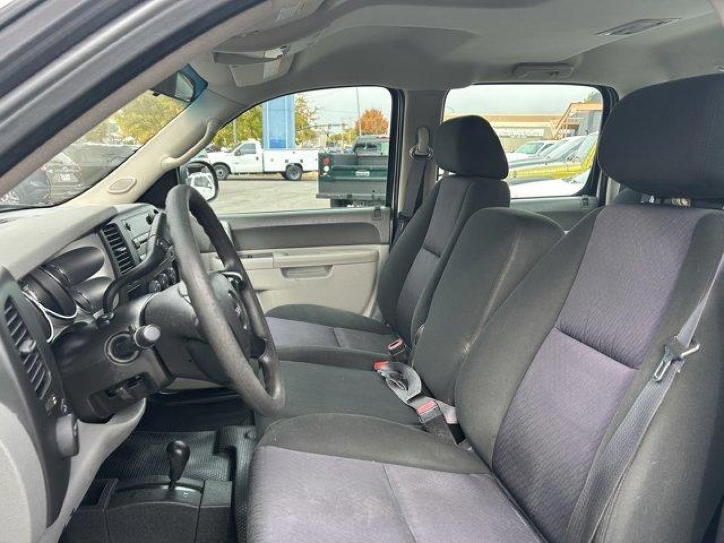 2013 Quicksilver Metallic /Dark Titanium GMC Sierra 2500HD (1GT12ZCG3DF) with an 8 6.0L engine, Automatic transmission, located at 3240 Washington Blvd., Ogden, 84401, (801) 621-7177, 41.204967, -111.969994 - *2013 GMC Sierra 2500HD Work Truck*Discover the rugged reliability of this 2013 GMC Sierra 2500HD 4WD Crew Cab Work Truck. This heavy-duty truck is designed to handle the toughest jobs while providing comfort and versatility for all your worksite needs.*Key Features:* * *Powerful Performance:* Powe - Photo#11