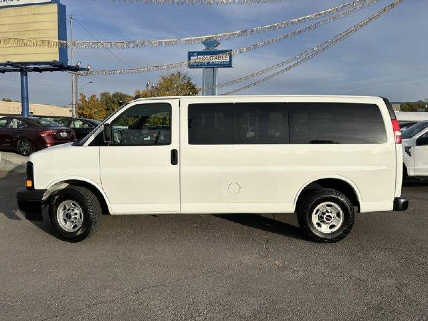 2017 Summit White /Medium Pewter GMC Savana Passenger (1GJZ7LFF6H1) with an 8 4.8L engine, Automatic transmission, located at 3240 Washington Blvd., Ogden, 84401, (801) 621-7177, 41.204967, -111.969994 - Photo#7