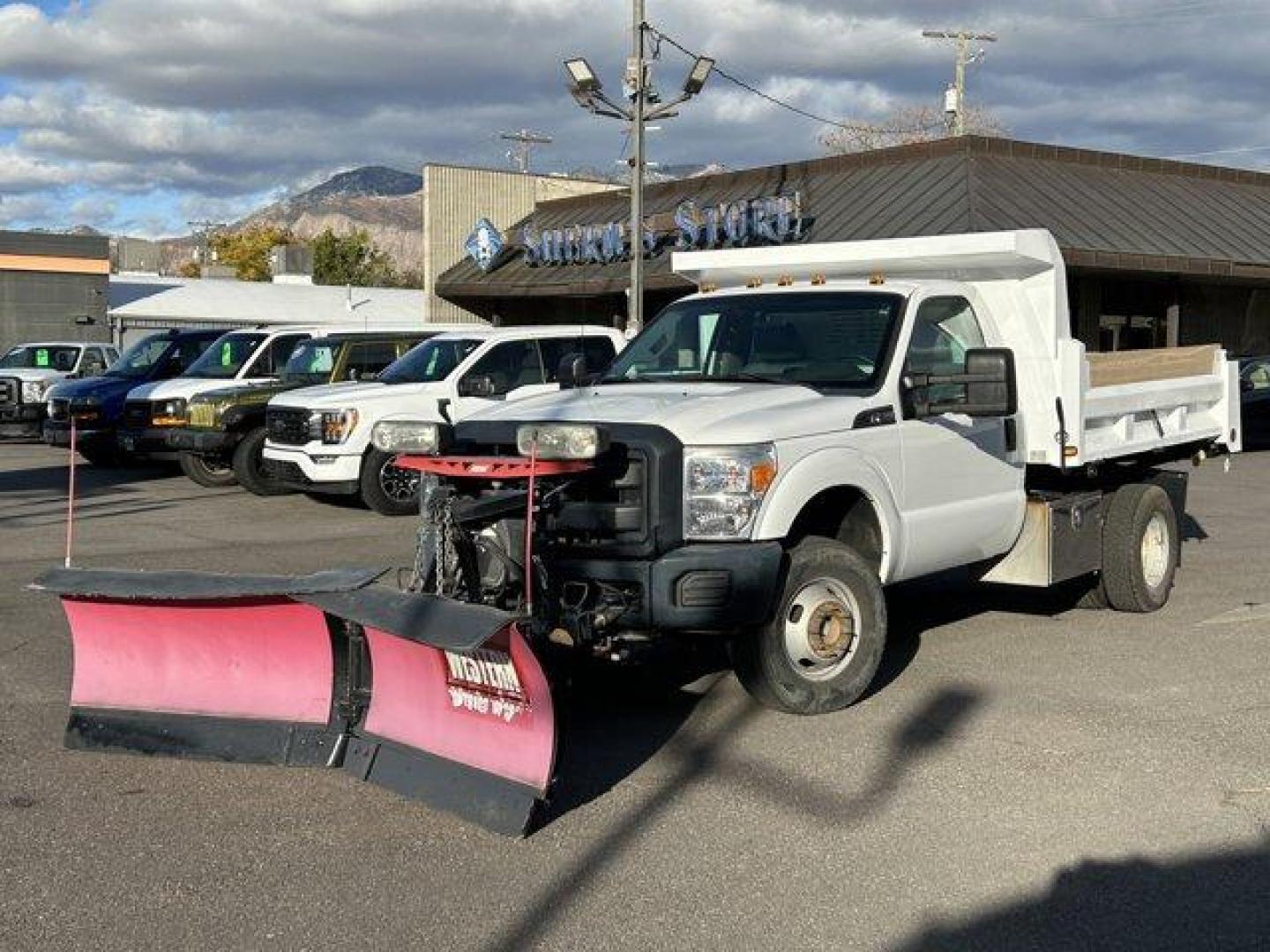 2015 White /gray Ford Super Duty F-350 DRW (1FDRF3H62FE) with an 8 6.2L engine, Automatic transmission, located at 3240 Washington Blvd., Ogden, 84401, (801) 621-7177, 41.204967, -111.969994 - *For Sale: 2015 Ford F-350 Super Duty XLT Ultimate Workhorse with Plow, Salter, and Dump Bed!*This 2015 Ford F-350 Super Duty XLT is the perfect combination of rugged performance, versatility, and top-tier features. Whether you're handling tough worksite demands, plowing through snow, or hauling he - Photo#1