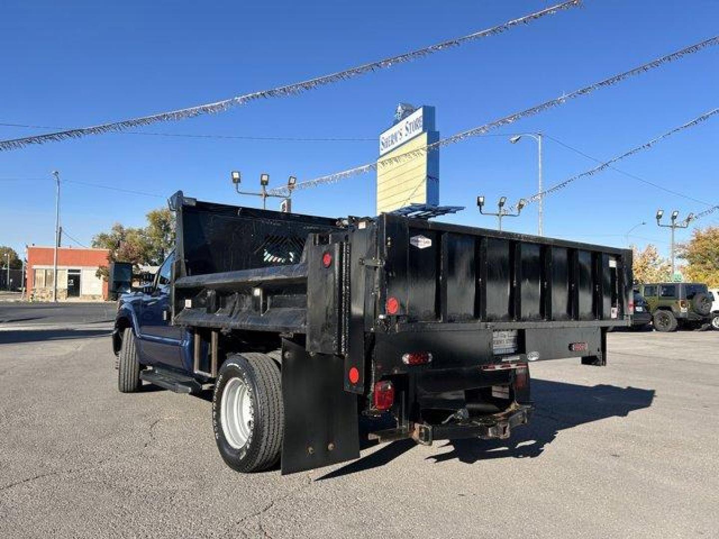 2011 Blue /gray Ford Super Duty F-350 DRW (1FDRF3C64BE) with an 8 6.2L engine, Automatic transmission, located at 3240 Washington Blvd., Ogden, 84401, (801) 621-7177, 41.204967, -111.969994 - *2011 Ford Super Duty F-350 DRW 2WD Regular Cab 137 XLT with Dump Bed*The 2011 Ford Super Duty F-350 DRW (Dual Rear Wheel) 2WD Regular Cab 137 XLT with a dump bed is the ultimate workhorse for those who need powerful performance and exceptional utility. Designed for heavy-duty hauling, towing, and u - Photo#6