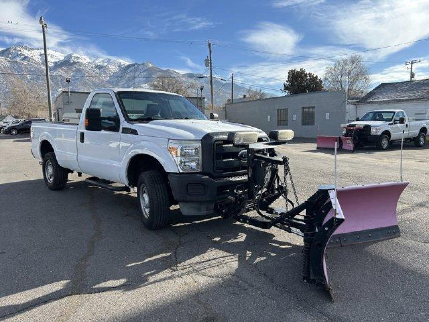 2013 White /gray Ford Super Duty F-250 SRW (1FTBF2B67DE) with an 8 6.2L engine, Automatic transmission, located at 3240 Washington Blvd., Ogden, 84401, (801) 621-7177, 41.204967, -111.969994 - Introducing the*2013 Ford F-250 Super Duty SRW 4WD Regular Cab 137 XL* a true titan of the road that combines raw power, durability, and practicality in a single, commanding package. Designed to conquer tough jobs, this Super Duty pickup is built to perform when you need it most, whether you're haul - Photo#2